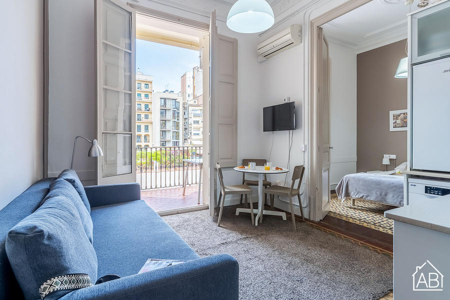 AB Apartment Barcelona - شقة مع شرفة على بعد 15 دقيقة فقط من Sagrada Familia - AB Bailén Apartment  I-II