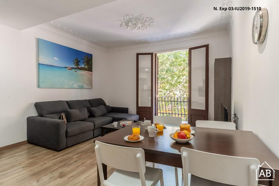 AB Margarit V - Modern 3-bedroom Apartment with a Balcony in Poble Sec - AB Apartment Barcelona