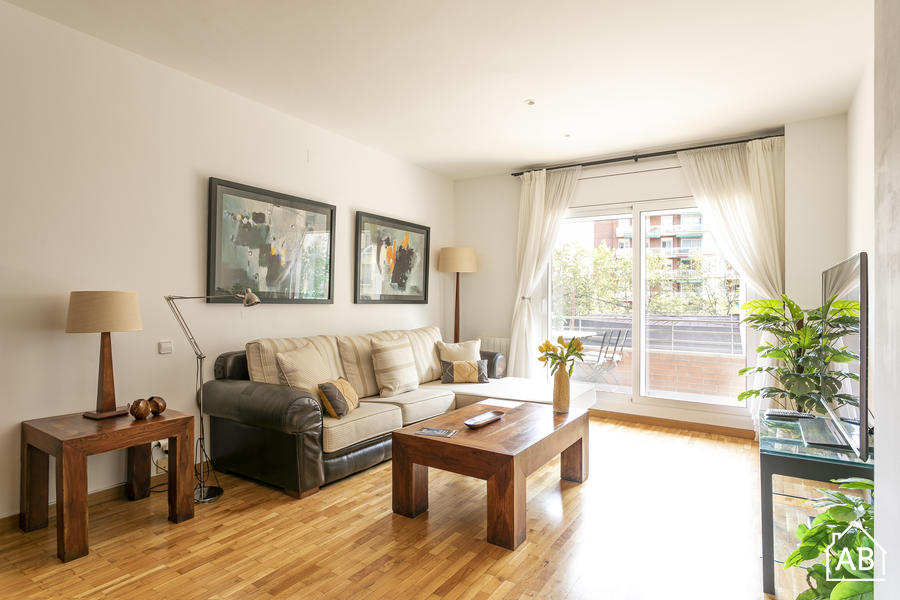 AB Glories 4 Bedroom Apartment - Spacious 4 Bedroom Apartment with Balcony in Eixample - AB Apartment Barcelona