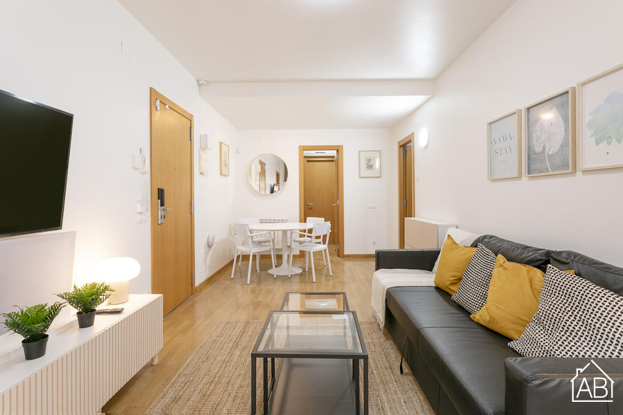 AB Santa Coloma I - Helle 3-Schlafzimmer-Wohnung mit Balkon in Santa Coloma de Gramenet - AB Apartment Barcelona