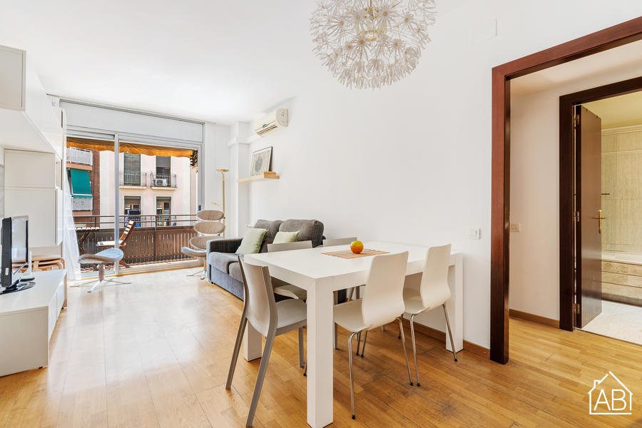 AB Dos de Maig - Cozy 3 Bedroom Apartment with Balcony in Eixample - AB Apartment Barcelona