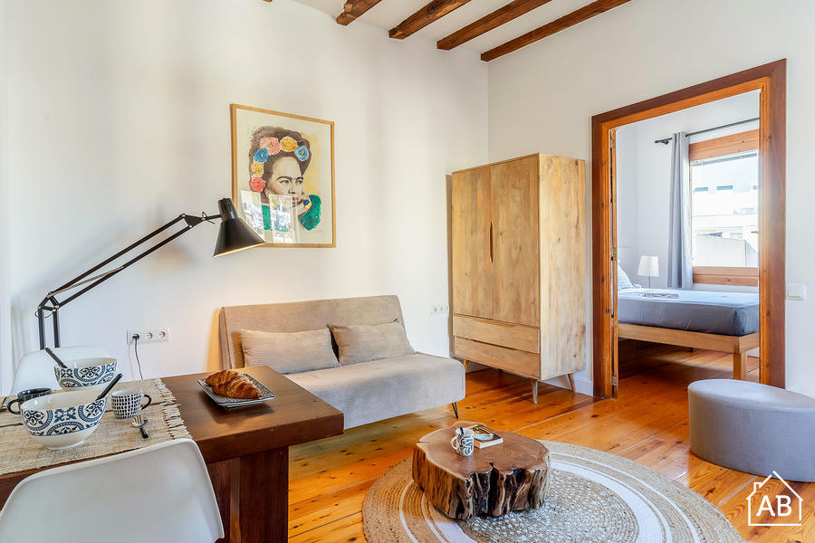 AB Santa Monica I - Charming 1-Bedroom Apartment close to Las Ramblas - AB Apartment Barcelona