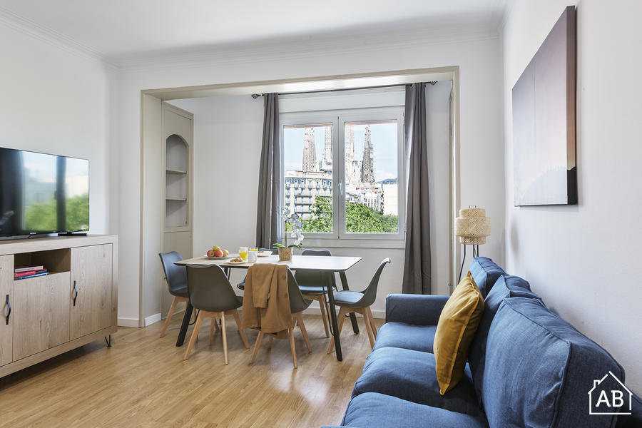 AB Sagrada Familia Views III-2 - Charming Three-Bedroom Apartment with Sagrada Familia Views - AB Apartment Barcelona