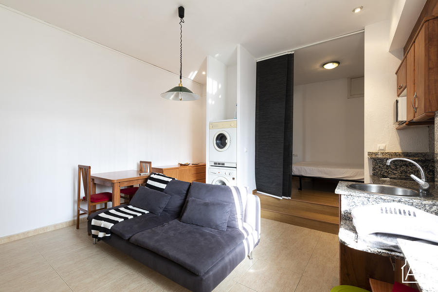 The Urquinaona Junqueres Apartment - Cozy, central studio apartment for two - AB Apartment Barcelona