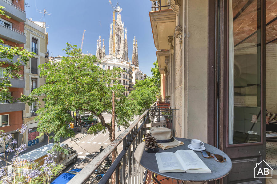 AB Sagrada Familia Marina I-I - Apartment with a Balcony and Views of the Sagrada Familia - AB Apartment Barcelona