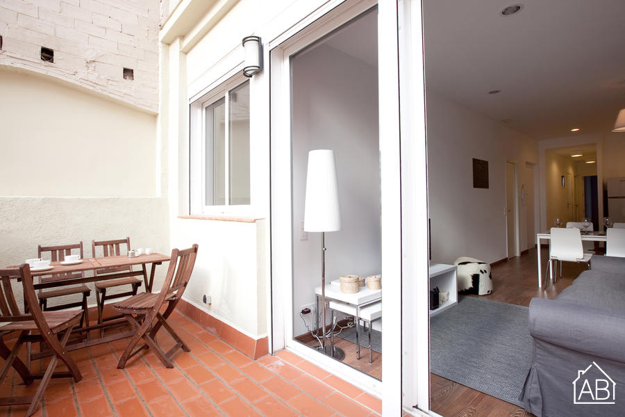 AB Montjuic Terrace - Appartement chaleureux de trois chambres proche de Plaza Espanya avec terrasse privée - AB Apartment Barcelona