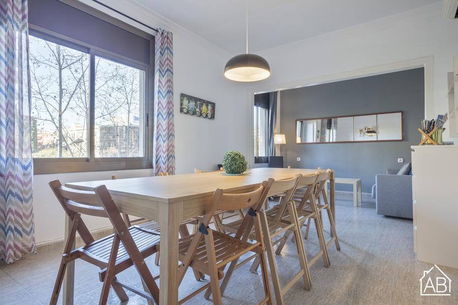 Large Apartment near Sants Station T3 - Appartamento di 4 Camere totalmente rinnovato per 14 persone vicino alla stazione di Sants   - AB Apartment Barcelona