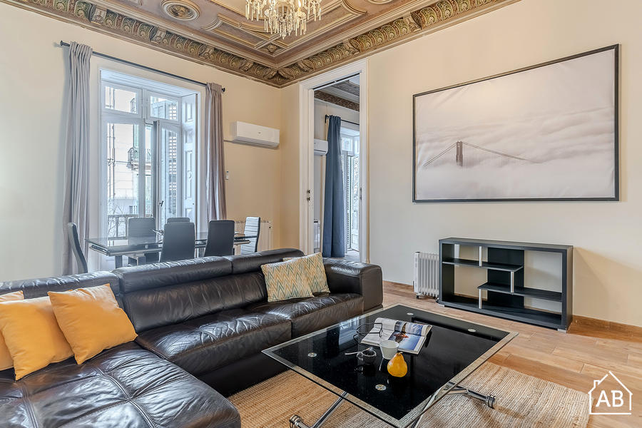AB Bruc City Center - Elegant and Central Apartment with 3 Bedrooms and Balcony  - AB Apartment Barcelona