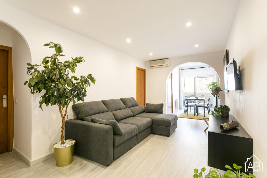 AB Santa Coloma de Gramenet - 3-Bedroom Apartment in Santa Coloma de Gramenet with Private Terrace - AB Apartment Barcelona