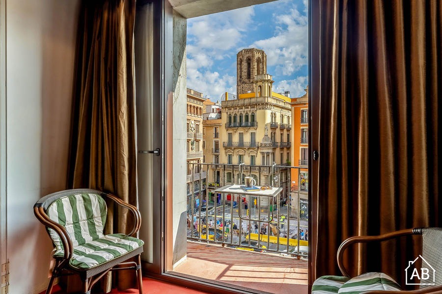 AB La Rambla Liceu - 1-Bedroom Apartment with Natural Light and Private Balcony - AB Apartment Barcelona
